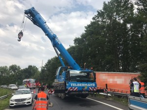 2017-08-11_LKWBergung-03
